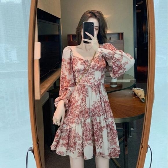 BEIGE FRENCH VINTAGE FLORAL DRESS - Picture 10 of 16